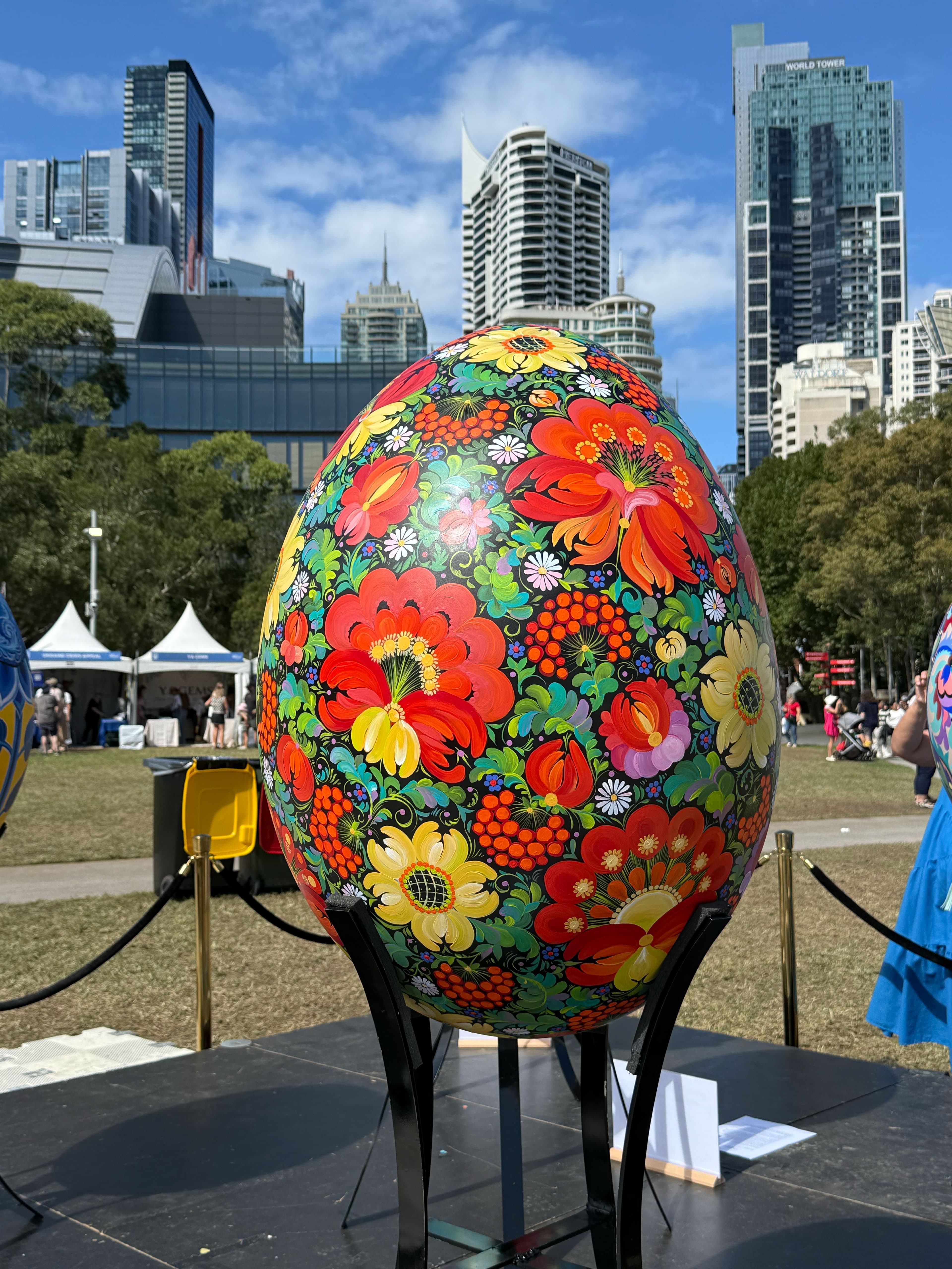 petrykivka painted egg