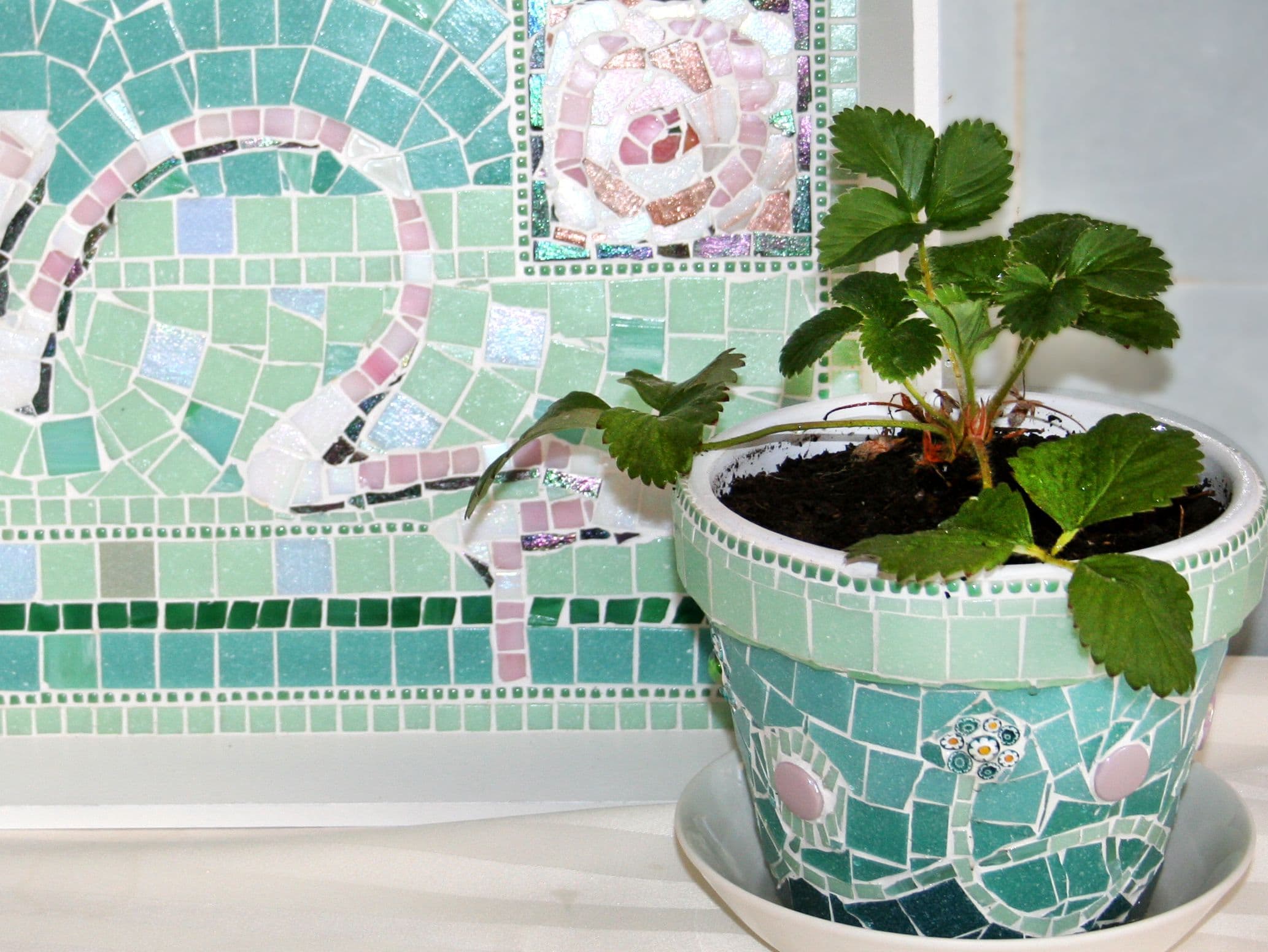 Light green and pink mosaic tray and mosaic flower pot by artist Tetiana Koldunenko