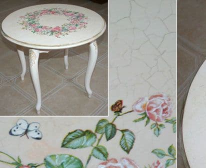 Round coffee table with rose design on top